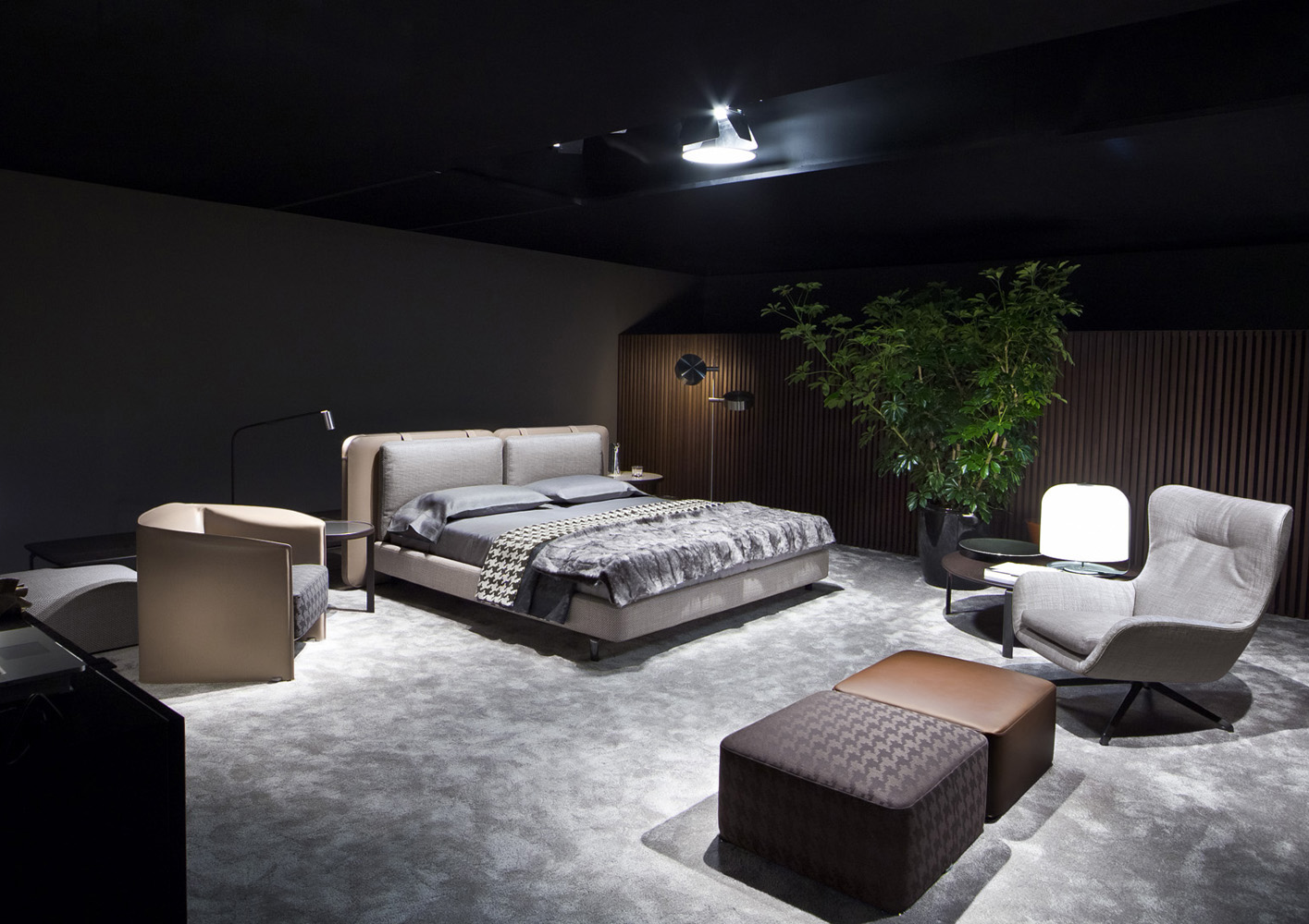 Tatlin Soft Bed | Designed by Rodolfo Dordoni, Minotti ...