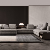 Yang Chaise